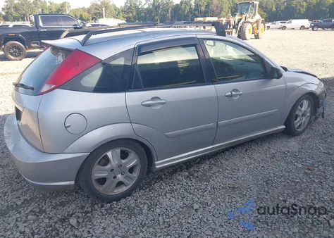 2003 Ford Focus Svt/Zx5 z USA, uszkodzony, nr VIN 3FAHP37533R178724
